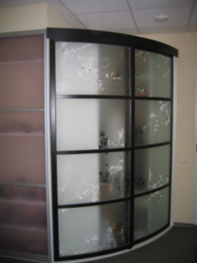 Шкаф купе радиусный с рисунком на стекле Гродно